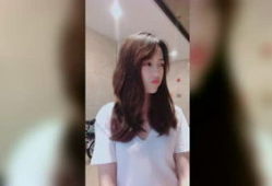 三级片小视频,暗流涌动的网络暗角